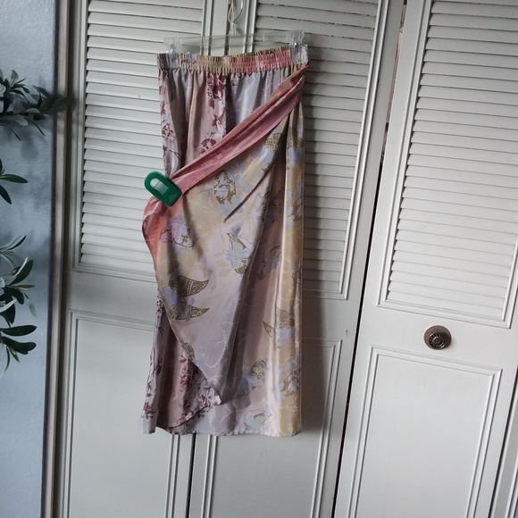 Dianne Gilman wrap skirt /top set ,size S runs BIG - Picture 3 of 13